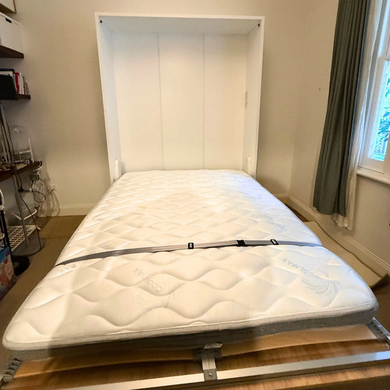 Royal Queen Wall Bed